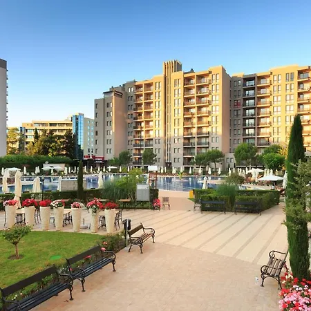 Royal Sea View 1 Apartment *
